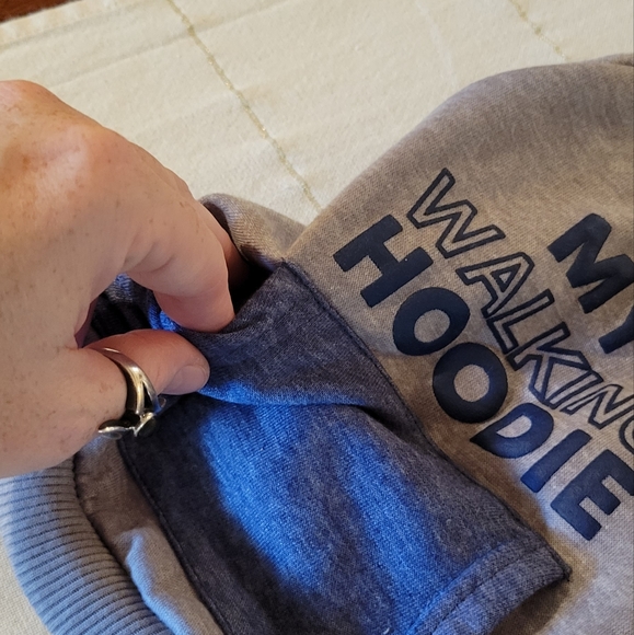 ❤️Host Pick!❤️  Fleece Lined Dog Hoodie XS - Picture 8 of 15